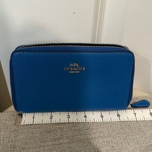 Coach wallet